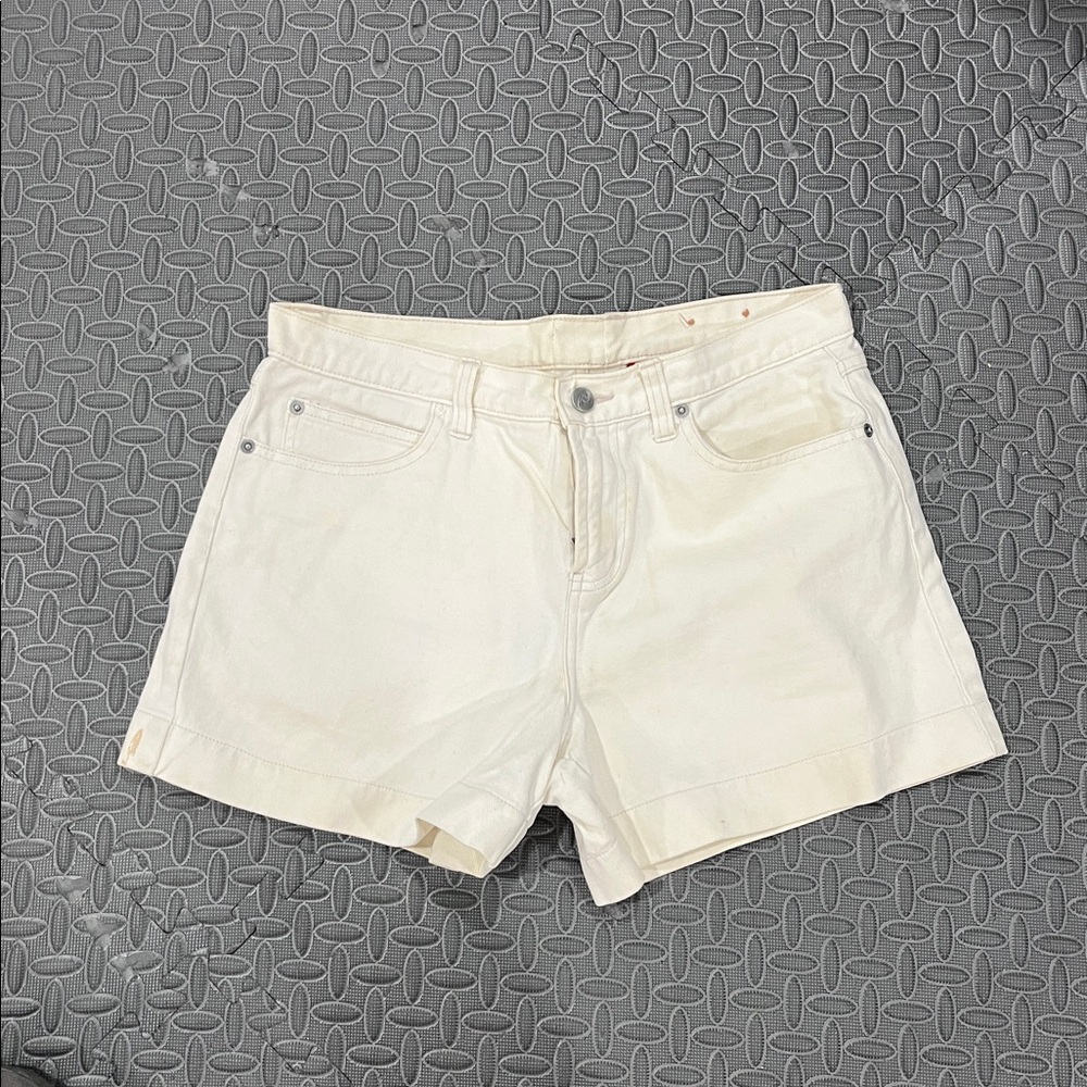 Chic Cream Denim Shorts